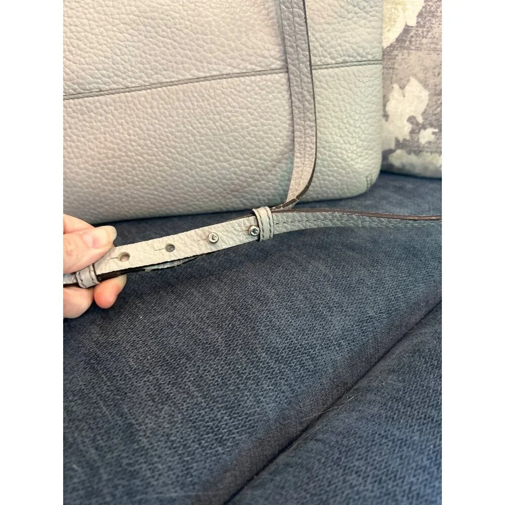 Kate Spade New York Leather Crossbody Bag With Polka Dot Lining - Picture 3 of 6